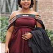 Professional English teacher holding a Degree in Education and TEFL-qualified. 