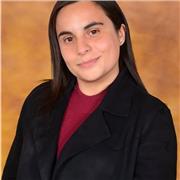 Profesora de inglés con más de 3 años de experiencia en colegios y dando clases particulares. Me encantaría ayudarte