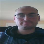 Profesor de ciencias ofrece clases de matemáticas, química, biología, física, etc
