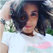 Studentessa medicina quasi al termine,offre lezioni di inglese e materie inerenti la facoltà che studio ( biologia,anatomia, ecc...)