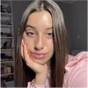 Studentessa disponibile per aiuto compiti, per ragazzi delle scuole elementari