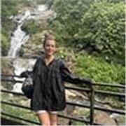 Química, Física, Biología y Matemáticas a todos los niveles en español o inglés, currículum español, IGCSE, MYP o IB. Tengo experiencia en todos ellos