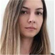 Recruiter madrelingua italiana, con inglese fluente e russo base, offre lezioni online di italiano per adulti.