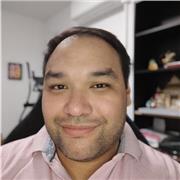 Doy clases particulares de Inglés. Son bastante económicas. Aproveche para mejorar su pronunciación y sus skills orales