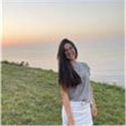 Maestra de Primaria especializada en apoyo escolar y refuerzo de todas las asignaturas. Ayudo a los niños a entender, organizarse 