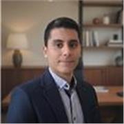 Learn English Faster with a Friendly, Experienced Tutor