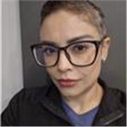 Maestra de apoyo escolar especializado en niños