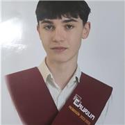 Estudiante de doble grado de Psicología y Logopedia.