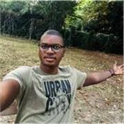 L’anglais sur notions élémentaires aux enfants