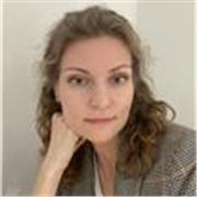 Linguist, TEFL-qualified online English tutor for adults 
