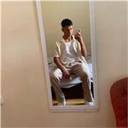 Muy dedicado y optimista para la hora de enseñar