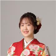 A native Japanese tutor offering personalised online lessons  for children and adults, tailored to all skill levels.