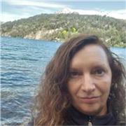 Profesora de biología imparte clases virtuales