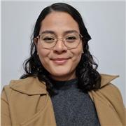 Profesora de inglés para niños menores de 10 años. Profesora de inglés dinámica y divertida, que prioriza la salud mental del pequ