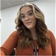 English teach who can teach all age groups