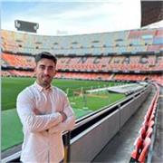 Soy una persona deportista, apasionada y que siempre busca que la gente que está a su alrededor pueda encontrar su mejor versión. 