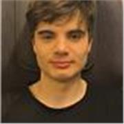 Estudiante de ingeniería que da clases de matemáticas.