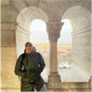 Ingegnere impartisce ripetizioni a ragazzi di scuola superiore primaria e secondaria