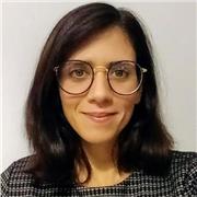 Laureata in Conservazione dei beni culturali con un Dottorato di ricerca in Filosofia offro lezioni di Italiano e storia dell'arte