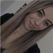 Estudiante de media 9,5 ofrece clases de todas las materias de ciencias sociales, especialmente Matemáticas y Empresa