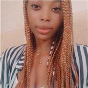 Je suis disponible pour toute personnes rencontrant des difficultés en français