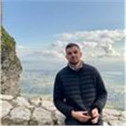 Étudiant en master natif de France