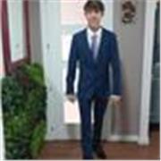 Joven de 17 años, con título de bachiller recién sacado, ofrezco clases particulares de Lengua, Matemáticas e Informática.