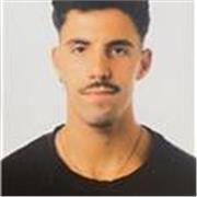 Profesor titulado en CAE, con un año de residencia en el extranjero (Irlanda) y experiencia en proyectos europeos internacionales.