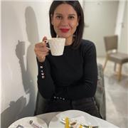 Je vous apprendrai et vous montrerai comment cuisiner et décorer de délicieux plats.