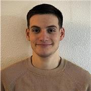 Je donne des cours de soutien scolaire en ligne via un serveur discord que j’ai créé.