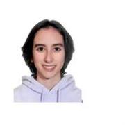 Alumna universitaria capaz de impartir clases de matemáticas
