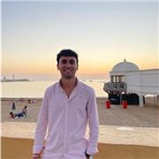 Graduado en el Doble Grado en Humanidades y Traducción e Interpretación, apasionado de la Historia del Arte.