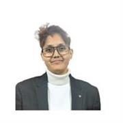 Empathetic tutor offering personalised English and Business lessons for international students and young learners