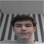 Alumno con nivel nativo de inglés, con la habilidad de concienciar al alumno.