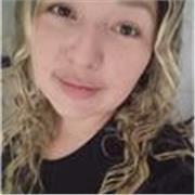 Soy profesora de inglés, con máster de relaciones internacionales y certificación TEFL. Me encantan las personas y enseñar.