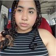 Maestra de español en formación, comprometida con un aprendizaje creativo y significativo para cada estudiante