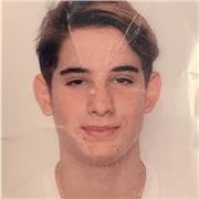 Profesor de lengua y literatura. Toda la ESO y bachillerato. También Latín y Griego