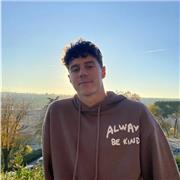 Soy Abel y me gustaría ayudar a personitas que necesiten apoyo. Doy clases particulares económicas y presenciales. Experiencia