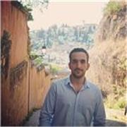 Me considero una persona comprometida, paciente y con vocación por la enseñanza. Daría clases de árabe a alumnos motivado