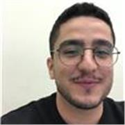 He estudiado y practicado el inglés por mas de 10 años ya y tengo poca experiencia en dar clases de inglés 