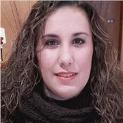 Profesora de inglés y matemáticas para impartir clases a niños de 5 a 10 años