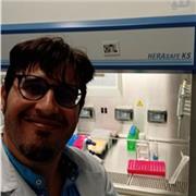 Insegnate con Dottorato di ricerca ed esperienza di laboratorio biomedico