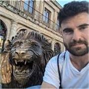 Ofrezco clases de inglés, matemáticas, física, química y alemán