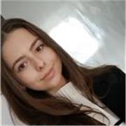 Tutor empatica e affidabile per francese, spagnolo e inglese