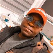 Als Muttersprachler unterrichte ich Französisch an alle