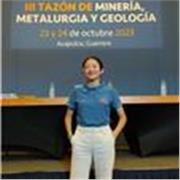 Maestra en modalidad remota enfocada en nivel secundaria