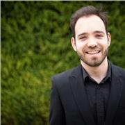Profesor de conservatorio imparte clases de Piano y Lenguaje Musical a todos los niveles