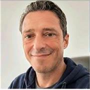 Offro formazione in Intelligenza Artificiale per studio, esami, creare App e Siti Web senza scrivere codice (Vibe Coding).