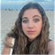 Chica estudiante, responsable y paciente con muchas ganas de poder apoyar y ayudar con las tareas escolares al resto