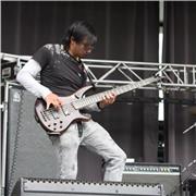 Enseño música tanto para aprobar exámenes de admisión como teoría en general